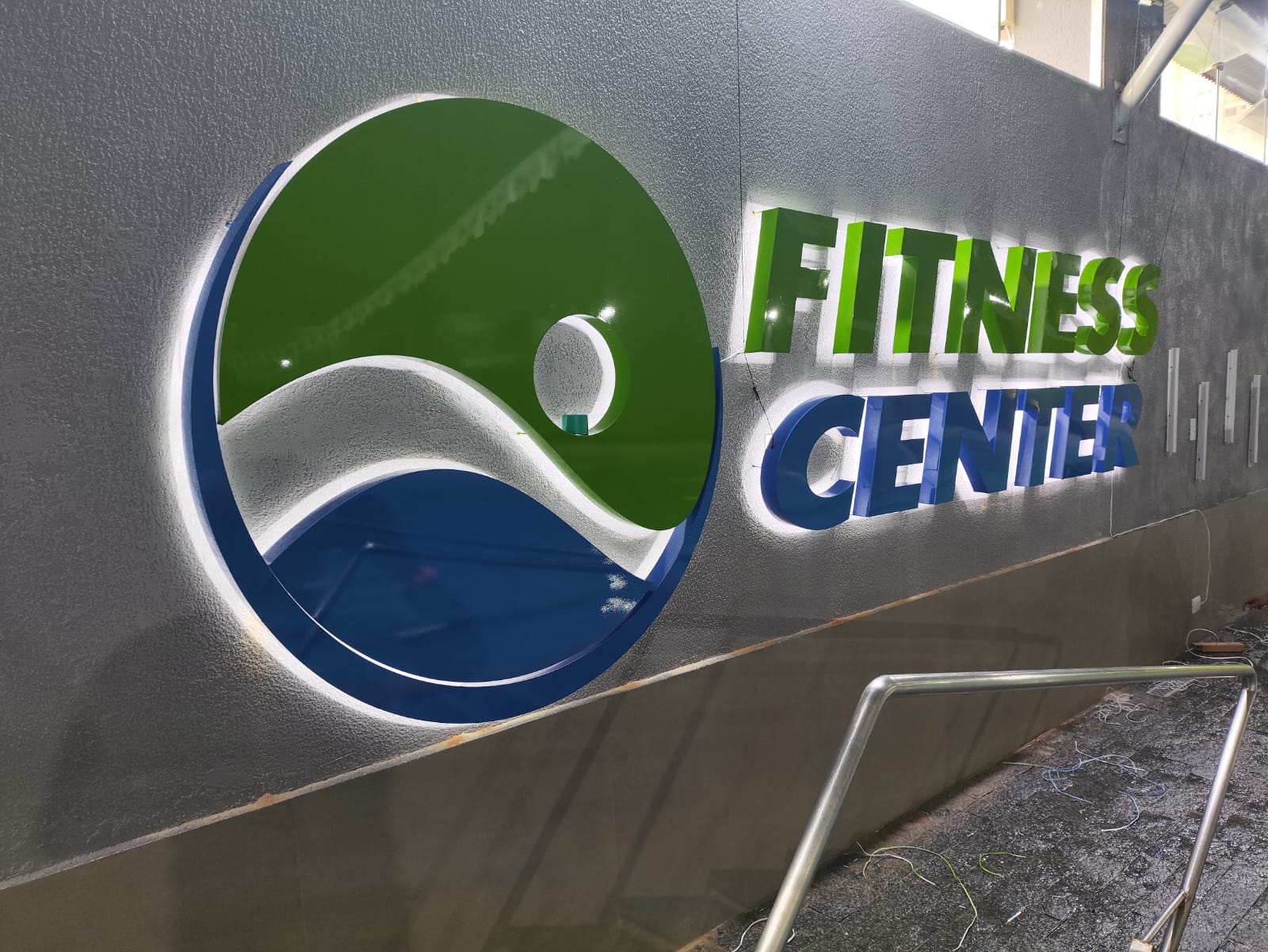 Letra caixa iluminada Fitness Center