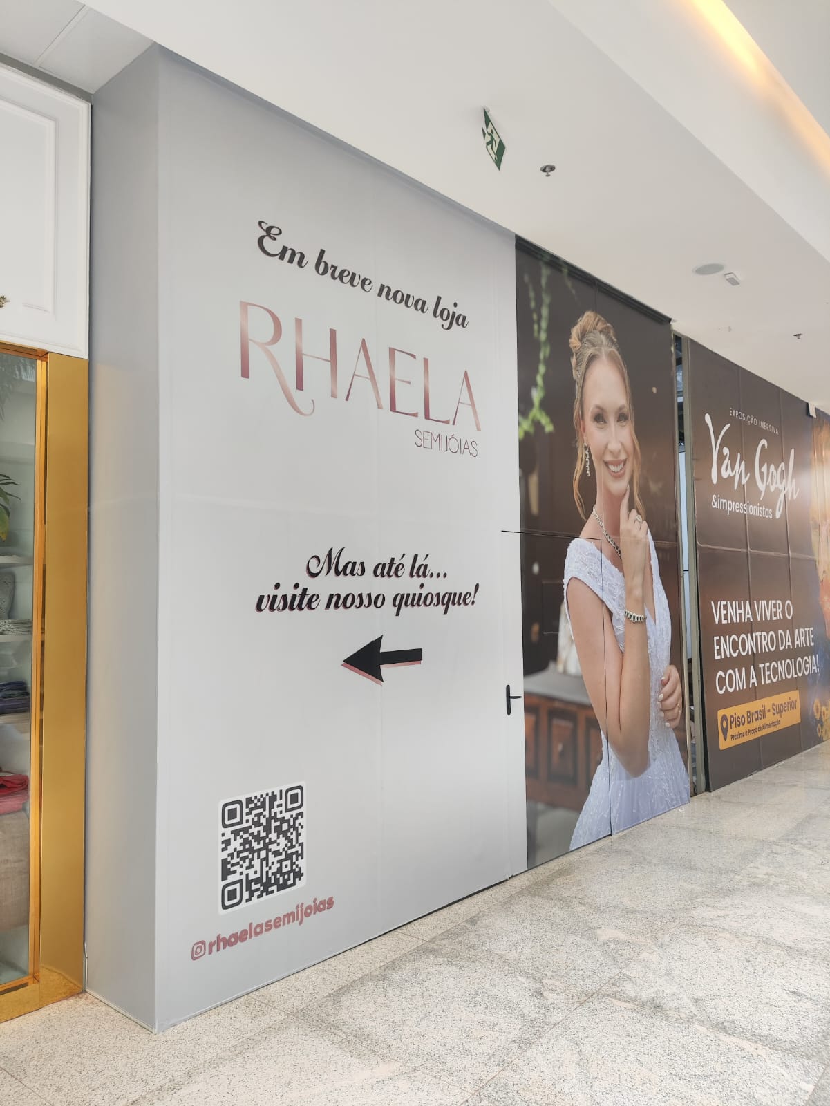 Comunicação visual produzida e instalada pela MB Digital — projeto 16
